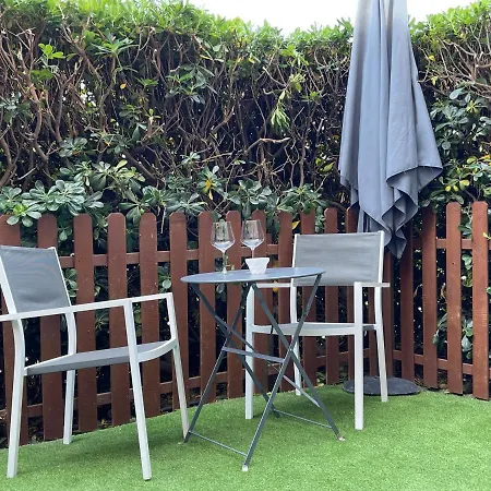 Loft Red Lights アパート サン・シプリアン