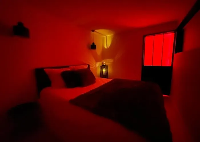Loft Red Lights Saint-Cyprien (Pyrenees-Orientales)