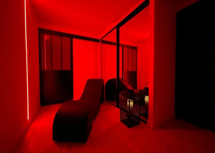 Loft Red Lights Daire