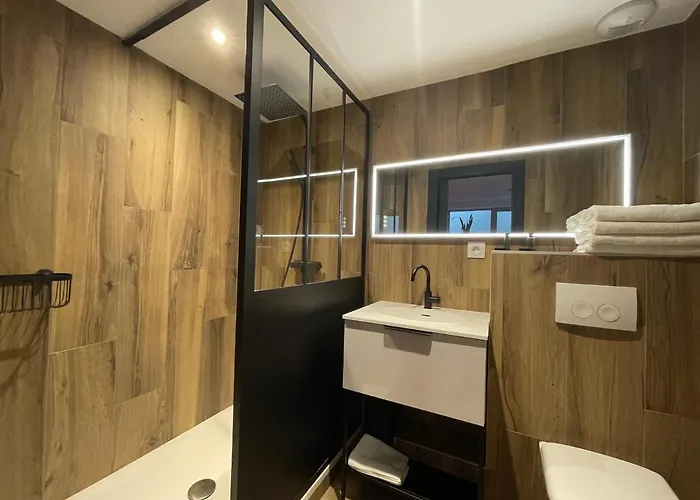 Loft Red Lights Daire