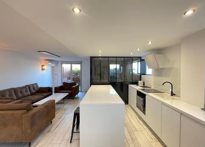 Loft Red Lights Saint-Cyprien (Pyrenees-Orientales)